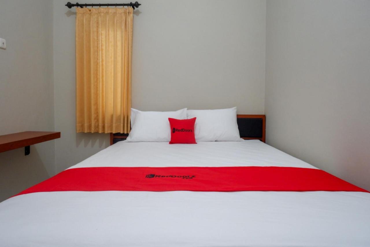 Reddoorz Near Kampus Ump Purwokerto 2 Hotel Sumbang Buitenkant foto