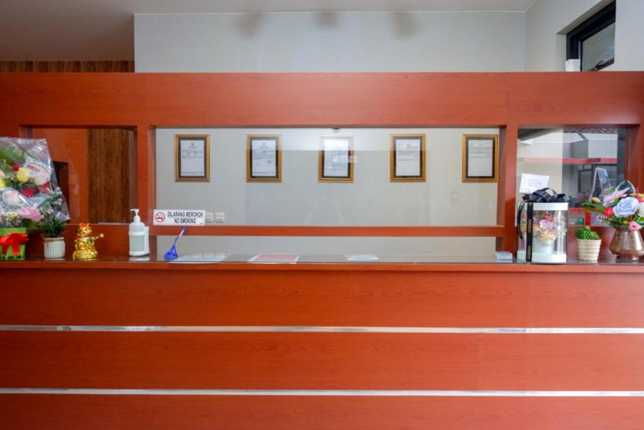 Reddoorz Near Kampus Ump Purwokerto 2 Hotel Sumbang Buitenkant foto