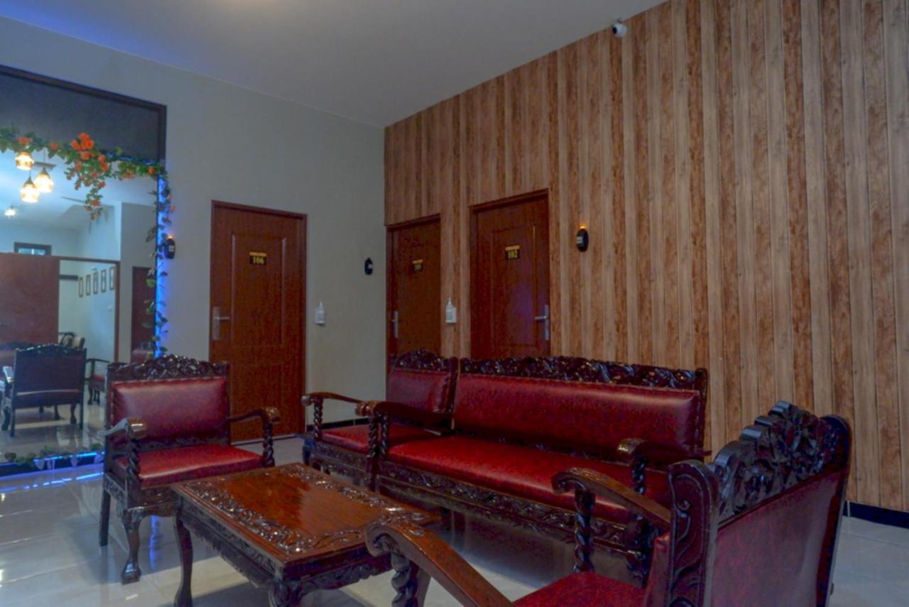 Reddoorz Near Kampus Ump Purwokerto 2 Hotel Sumbang Buitenkant foto