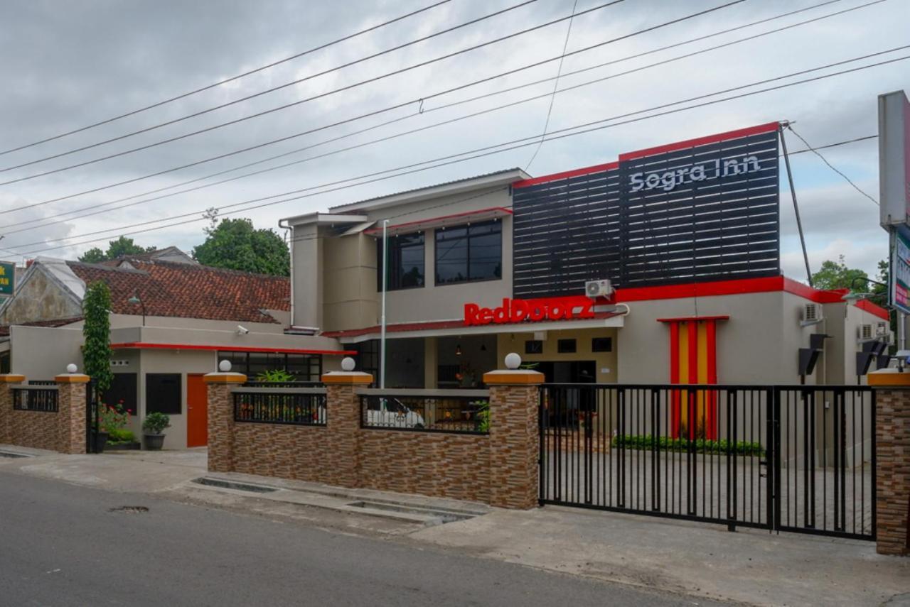 Reddoorz Near Kampus Ump Purwokerto 2 Hotel Sumbang Buitenkant foto